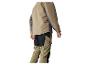 Veste et pantalon outdoor beige et gris.