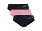 Trois culottes Reebok pour femmes : deux noires et une rose