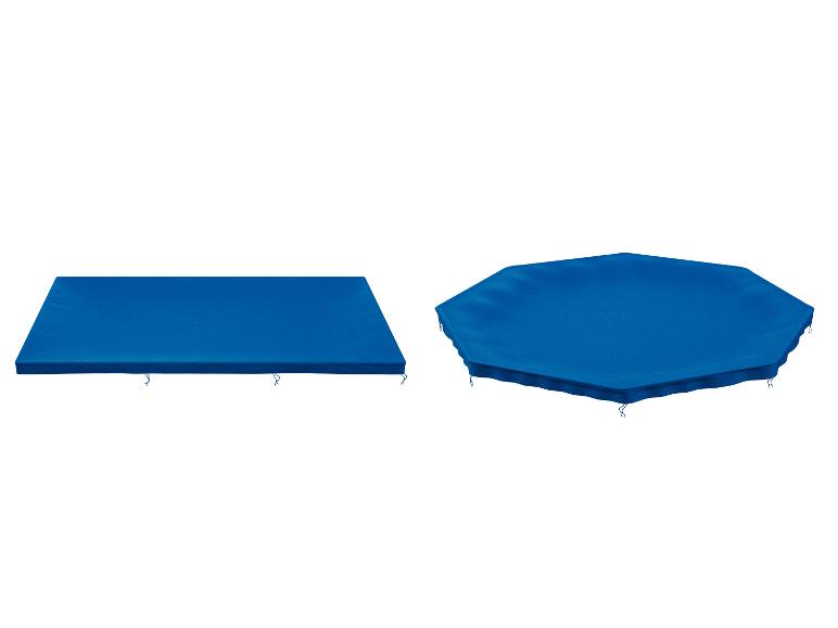 Housses de protection bleues pour piscine rectangulaire et ronde.