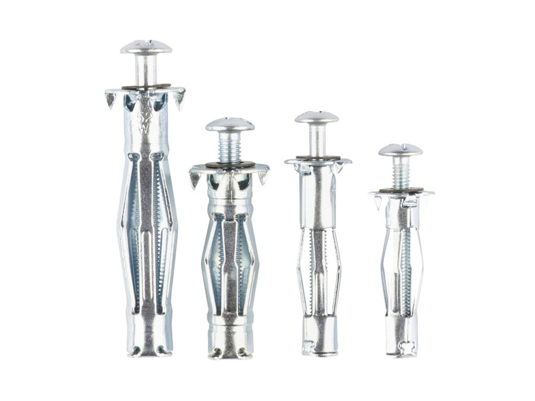 Quatre tailles différentes de chevilles murales en métal