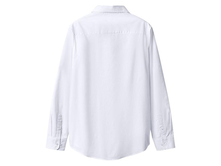 Chemise blanche à manches longues boutonnée, vue de dos