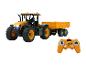 Tracteur JCB télécommandé avec remorque.