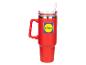 Gobelet rouge Lidl avec paille.