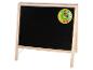 Tableau noir en bois avec horloge éducative pour enfants.