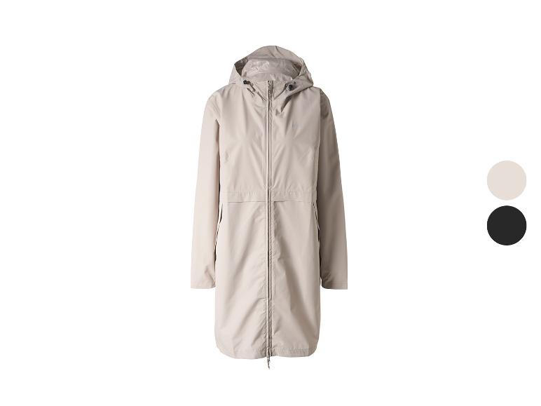 Longue veste de pluie beige à capuche avec fermeture éclair, présentée avec des options de couleur noire et beige clair.