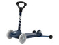 Une trottinette Playtive bleue avec de grandes roues