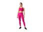 Femme en leggings et top rose sport.