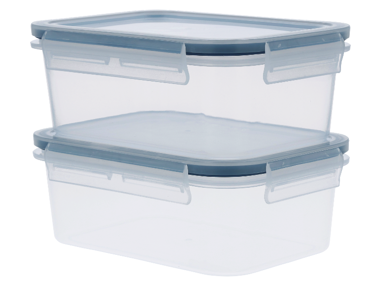 Deux contenants alimentaires en plastique transparent empilés.