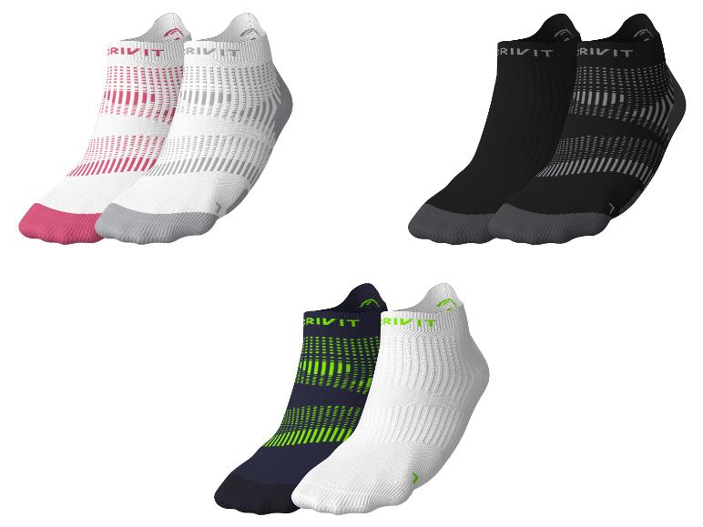 Trois paires de chaussettes courtes Crivit en blanc/rose, noir/gris et bleu marine/blanc.