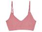 Soutien-gorge rose sans armatures.