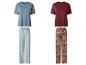 Deux ensembles de pyjamas pour femmes : bleu rayé et bordeaux à motifs.