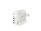 Chargeur USB blanc à cinq ports, dont deux USB-C et trois USB-A, sur un support.
