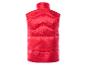 Un gilet matelassé rouge sans manches