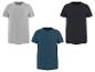 Trois t-shirts unis en gris, bleu foncé et noir.