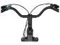 Le guidon d'un vélo électrique noir avec un écran