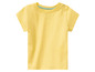 Un t-shirt jaune à manches courtes pour bébés.