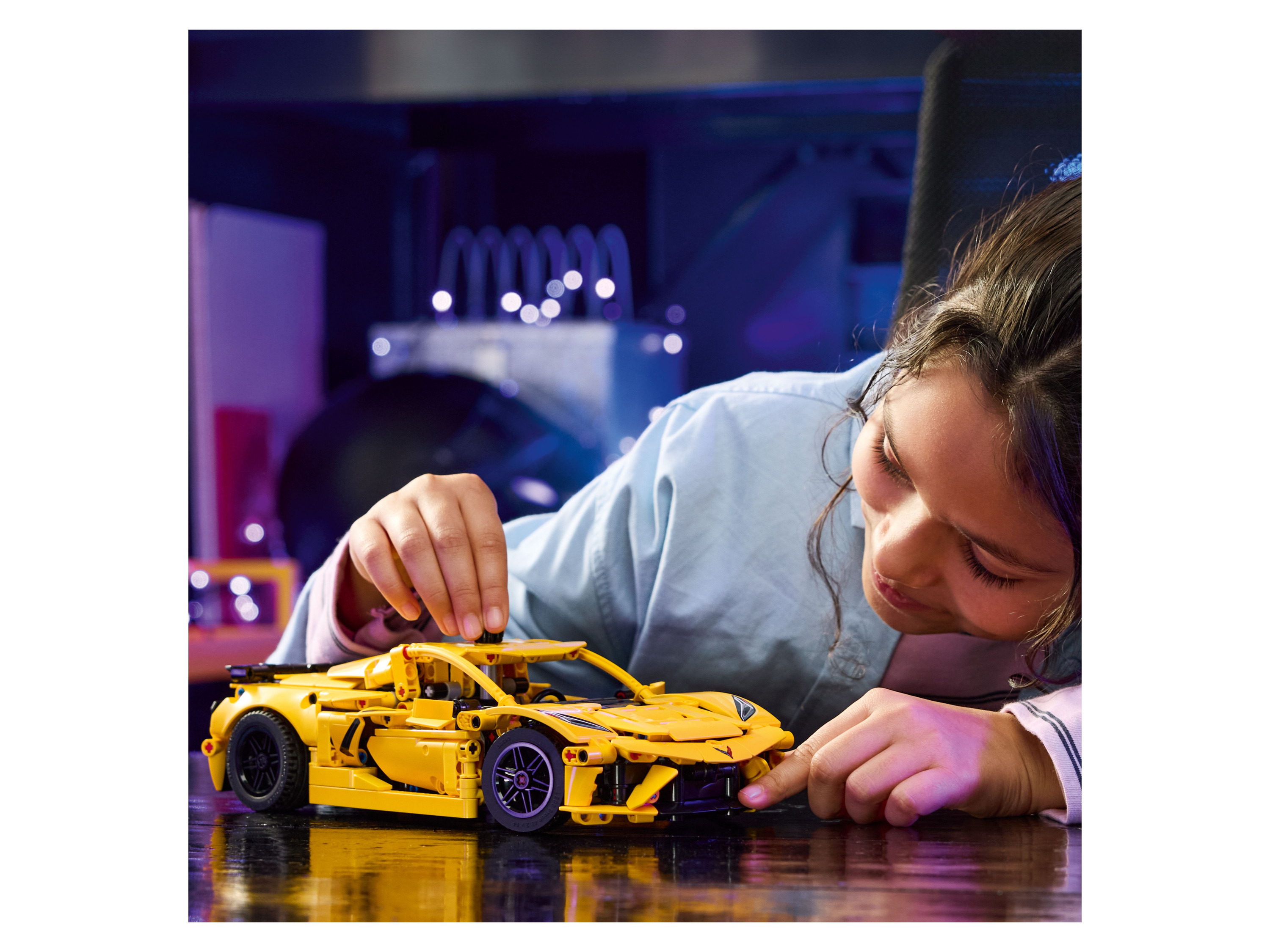 LEGO® Technic 42205 Chevrolet Corvette Stingray - vue 2