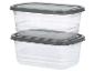 Deux récipients en plastique transparent empilés avec couvercles gris
