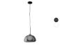 Un luminaire suspendu noir avec un abat-jour rond en verre foncé.