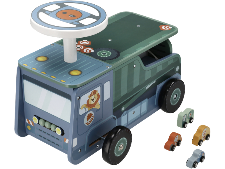 Camion jouet en bois avec volant et quatre petites voitures colorées.