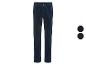 Pantalon en velours côtelé bleu foncé pour homme.