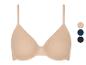 Un soutien-gorge beige avec des bonnets lisses.