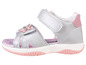 Sandales argentées avec décoration papillon pour filles.