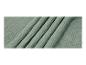 Tissu de gaze de coton vert menthe avec des plis doux.