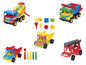 Jouets Wader avec un camion bétonnière, des camions et un camion de pompiers.