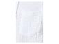 Chemise blanche en tissu mousseline, détail poche.