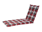 Coussin de chaise longue de jardin rouge et gris à carreaux.