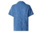 Chemise en coton texturé bleu ciel à manches courtes, vue de dos.