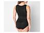 Sous-vêtements gainants noirs taille haute.