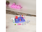 Kit de manucure pour enfants avec base violette, vernis, autocollants et accessoires.