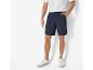 Shorts et baskets pour homme : style décontracté.