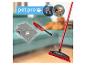 Balai, brosse et chiffon Vileda Pet Pro pour poils d'animaux, avec chat et chien en arrière-plan.