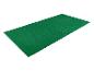Un tapis vert pour l'intérieur ou l'extérieur.