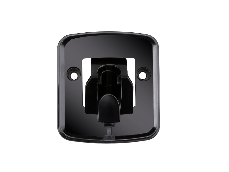 Support mural en plastique noir.