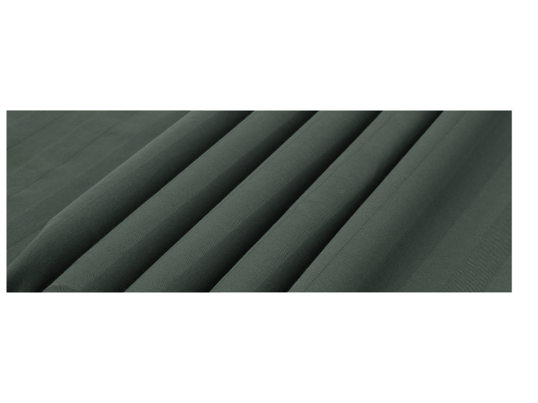 Tissu vert foncé avec des rayures verticales créant un motif.