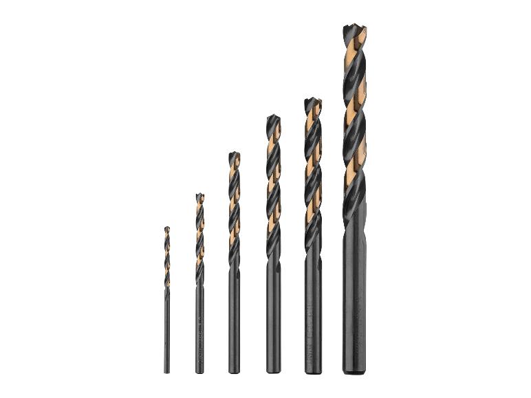 Un ensemble de six forets hélicoïdaux de différentes tailles, avec une finition noire et dorée.