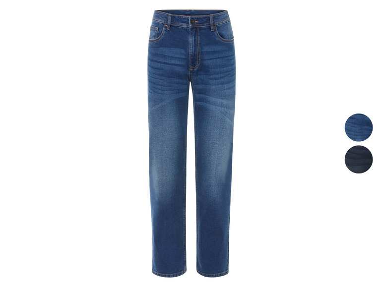 Un jean bleu, disponible en deux couleurs.