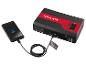 Un booster de démarrage Ultimate Speed qui recharge un smartphone.