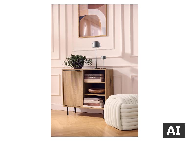 Commode LIVARNO® avec 1 porte et 3 compartiments, avec plante et lampes dessus. [image générée par l'IA]