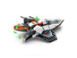 Un vaisseau spatial LEGO avec des ailes rotatives.