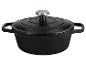 Cocotte en fonte noire avec couvercle et bouton argenté, sur fond blanc.