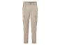 Pantalon cargo beige avec de grandes poches.