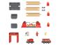Ensemble de jeu sur le thème des pompiers avec rails de train en bois et accessoires.