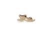 Sandales beige à brides et semelle crantée.