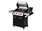 Barbecue à gaz noir avec couvercle ouvert, brûleur latéral et armoire de rangement sur roulettes