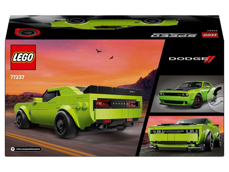 Boîte de jouets présentant une voiture de sport verte à construire et son modèle réel.